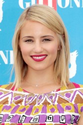 Dianna Agron ディアナ・アグロン